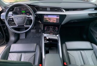 AUDI e-tron 55 quattro Business