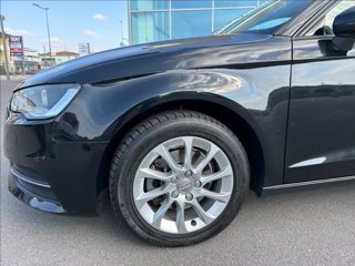 AUDI A3 SPB 1.6 TDI 105 CV CR Attraction