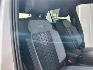 VOLKSWAGEN T-Roc 2.0 TDI SCR R-Line