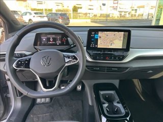 VOLKSWAGEN ID.4 Pro Performance