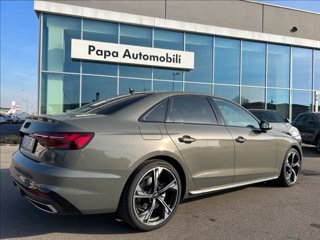 AUDI A4 35 TDI/163 CV S tronic S line edition