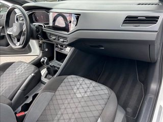 VOLKSWAGEN Taigo 1.0 TSI 110 CV R-Line