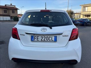 TOYOTA Yaris 1.0 5 porte Active