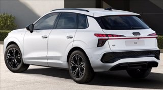 AUDI Q3 TFSI 110 kW mHEV S tronic S Line edition