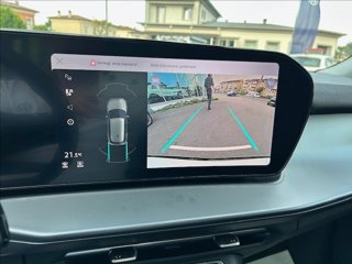 AUDI Q3 TFSI 110 kW mHEV S tronic S Line edition