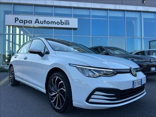 VOLKSWAGEN Golf 1.0 eTSI EVO DSG Life