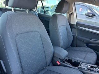 VOLKSWAGEN Golf 1.0 eTSI EVO DSG Life