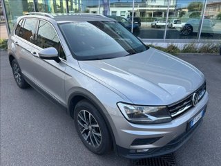VOLKSWAGEN Tiguan 2.0 TDI SCR DSG Business BlueMotion Technology