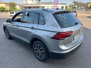 VOLKSWAGEN Tiguan 2.0 TDI SCR DSG Business BlueMotion Technology