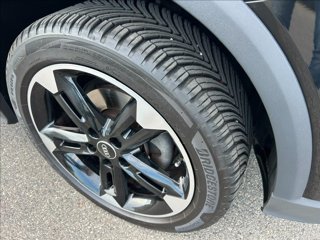 AUDI Q2 35 TFSI S tronic Admired