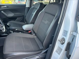 VOLKSWAGEN T-Cross 1.0 TSI 115 CV First Edition