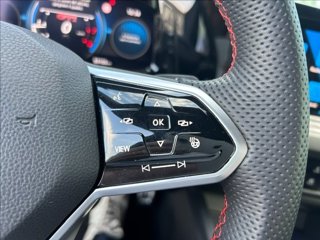 VOLKSWAGEN Golf 2.0 TSI DSG GTI