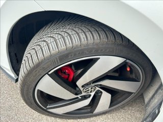 VOLKSWAGEN Golf 2.0 TSI DSG GTI