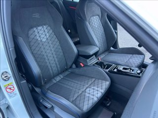 VOLKSWAGEN Golf 1.5 eTSI 150 CV ACT DSG R-Line Plus